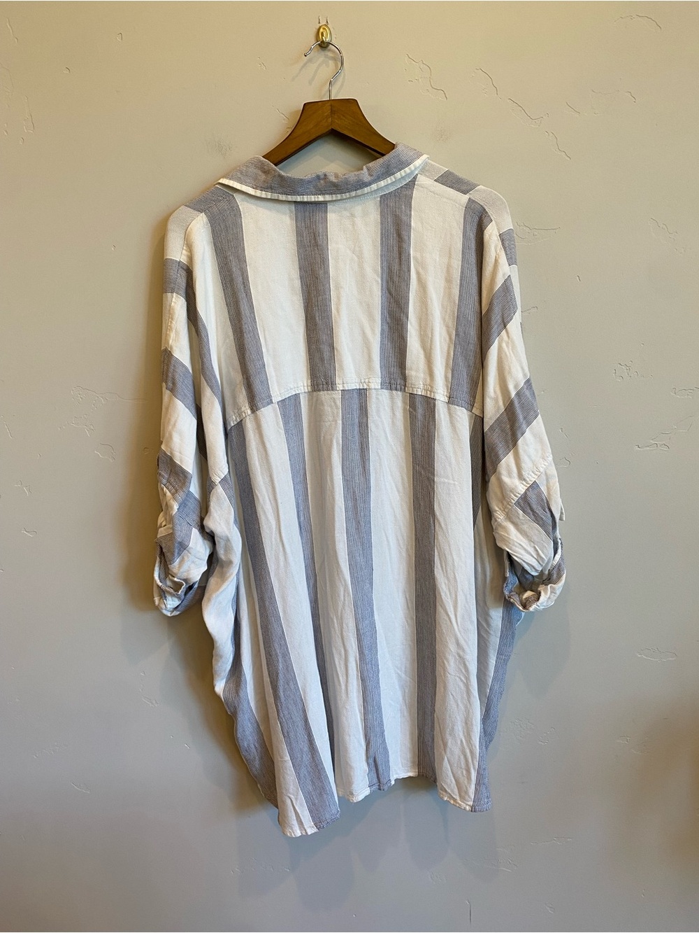 AMERICAN EAGLE Linen Blend Oversized Beach Button Up Striped Tunic - Picture 7 of 9